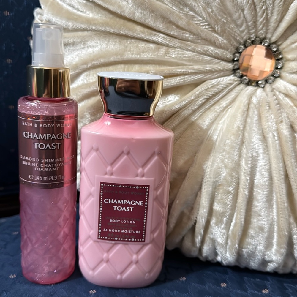 BATH & BODY WORKS SET. . . CHAMPAGNE TOAST SCENT - Picture 1 of 6